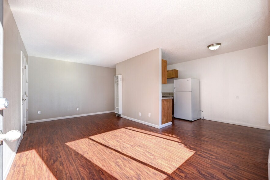 More Photos Of 10501 Croetto Way, Rancho Cordova Apartments For Sale