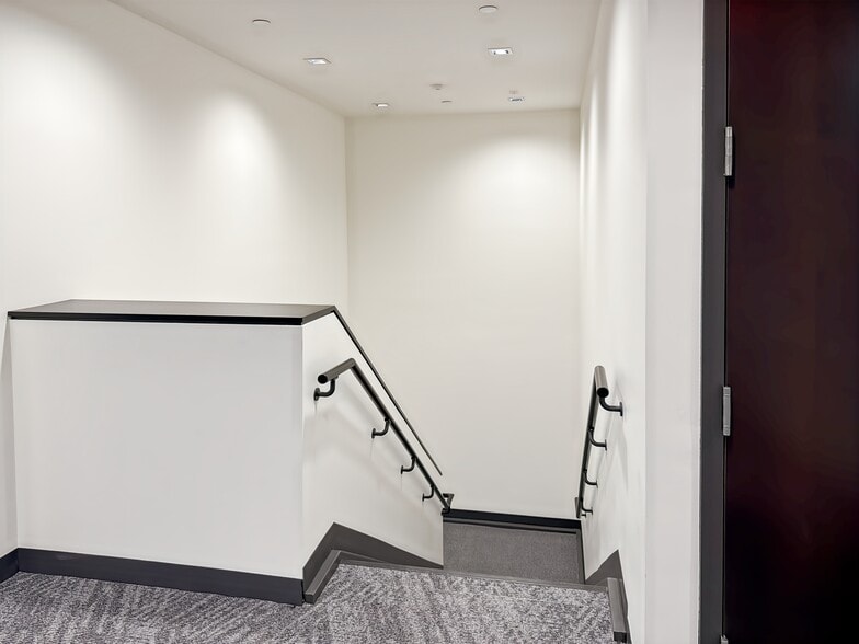 More Photos Of 14 Penn Plaza, New York Coworking Space
