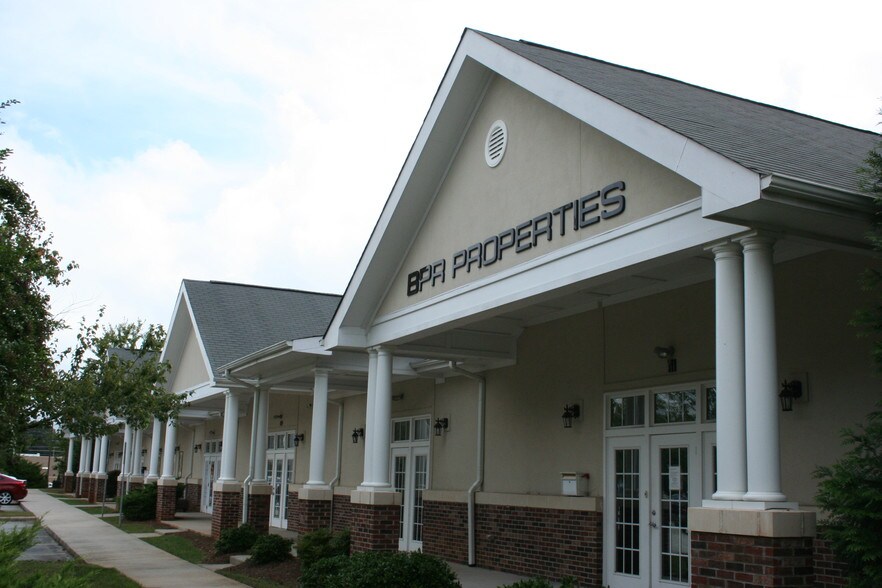 Primary Photo Of 3735 Admiral Dr, High Point Office For Lease