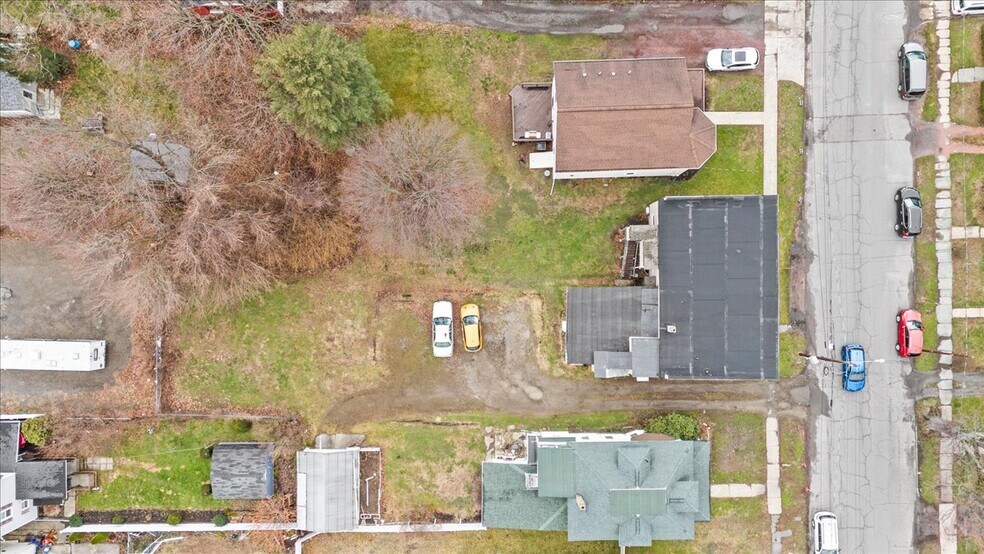 More Photos Of 622 E Market St, Scranton Office Residential For Sale