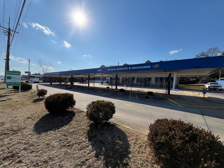 Primary Photo Of 1852 Center Point Pky, Birmingham Carwash For Lease
