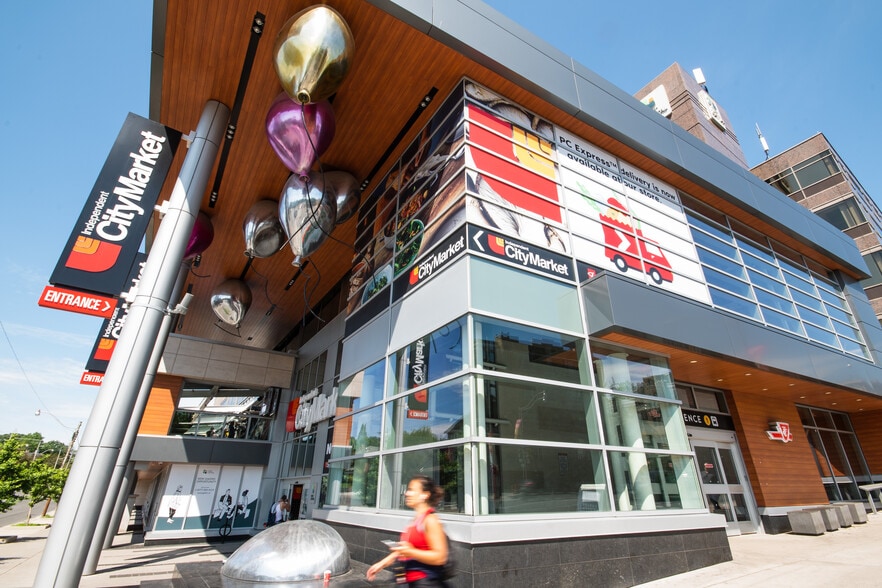 More Photos Of 3080 Yonge St, Toronto Office Residential For Lease