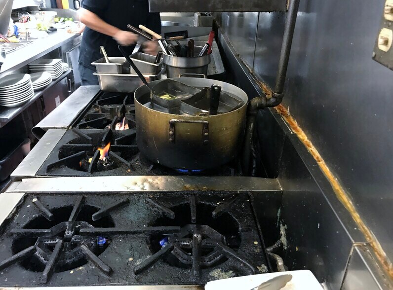 More Photos Of 600 E Sahara Ave, Las Vegas Unknown For Lease