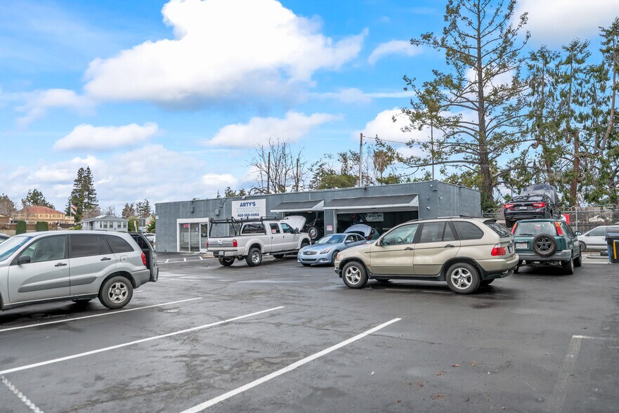More Photos Of 2068 Winchester Blvd, Campbell Auto Repair For Sale