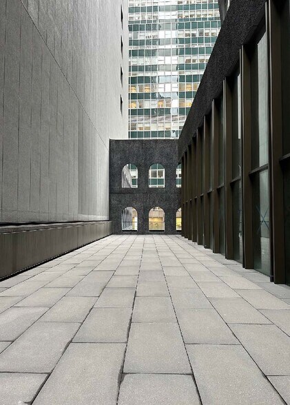 More Photos Of 130 William St, New York Apartments For Lease