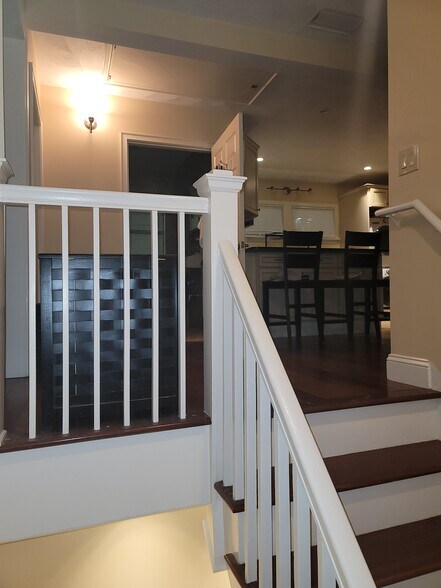 More Photos Of 1074 Washington St, Attleboro Storefront Retail Residential For Sale