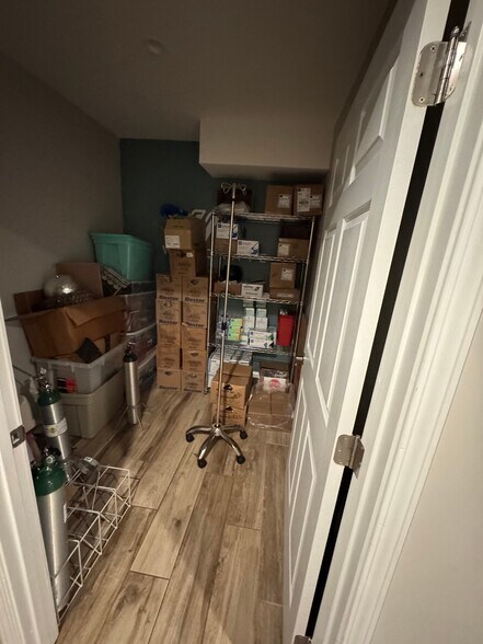 More Photos Of 1245 Alpharetta St, Roswell Medical For Sale