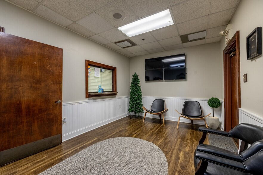 More Photos Of 6000 Joe Frank Harris Pky NW, Adairsville Healthcare For Lease