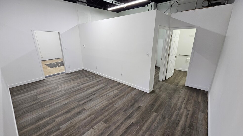 More Photos Of 7000 E 58th Ave, Commerce City Warehouse For Lease