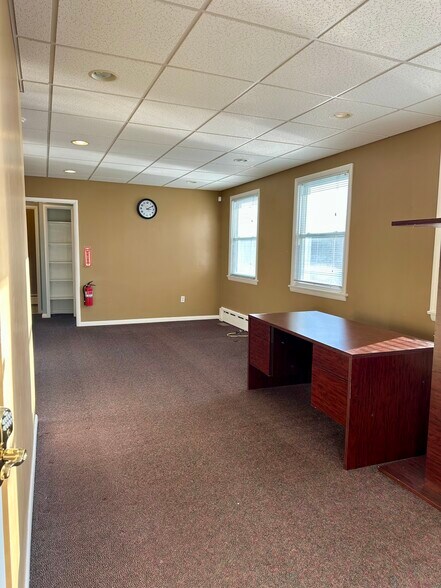 More Photos Of 158 East Ave, Norwalk Office For Lease