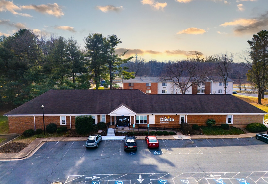 Primary Photo Of 430 Southridge Pkwy, Culpeper Medical For Sale
