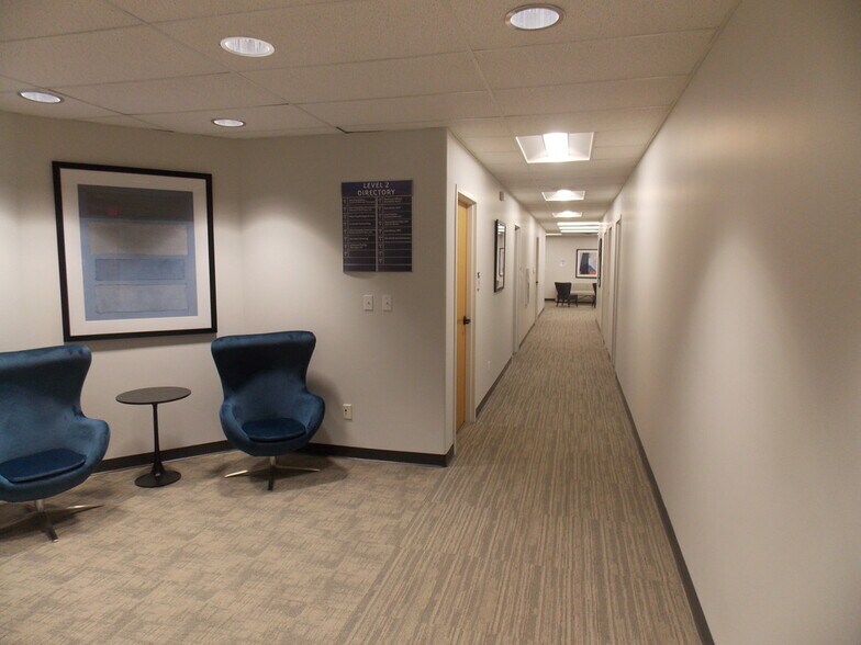 More Photos Of 1201 Wakarusa Dr, Lawrence Office For Lease