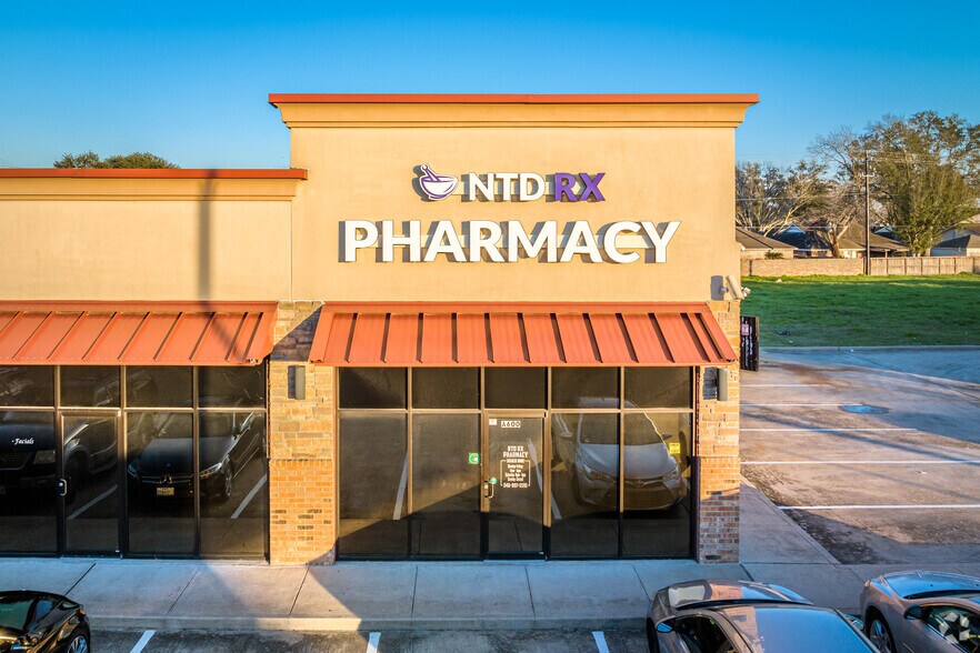 More Photos Of 15211 Fondren Rd, Missouri City Unknown For Lease