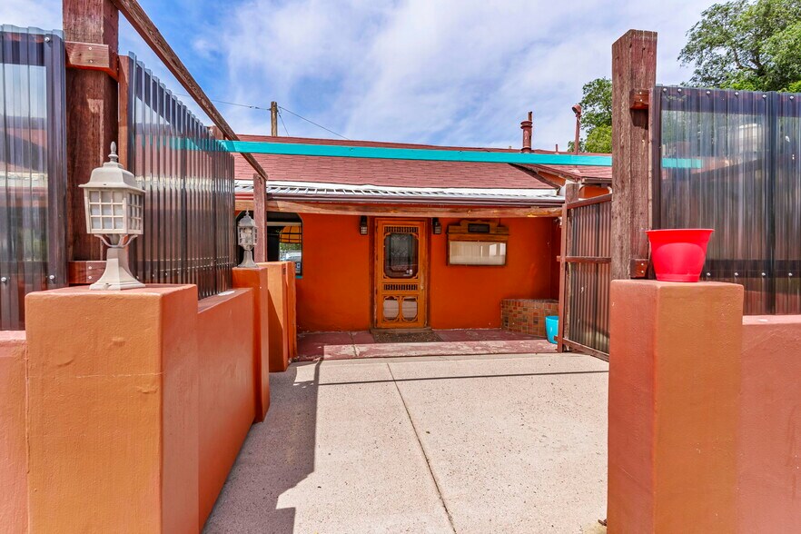 More Photos Of 2301 E Main St, Canon City General Retail For Sale