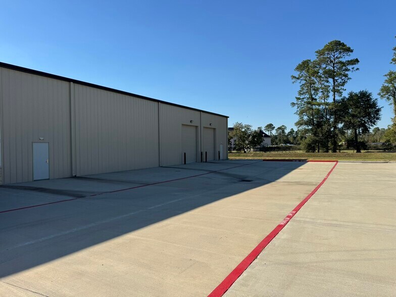 More Photos Of 6344 Theall rd, Houston Warehouse For Sale