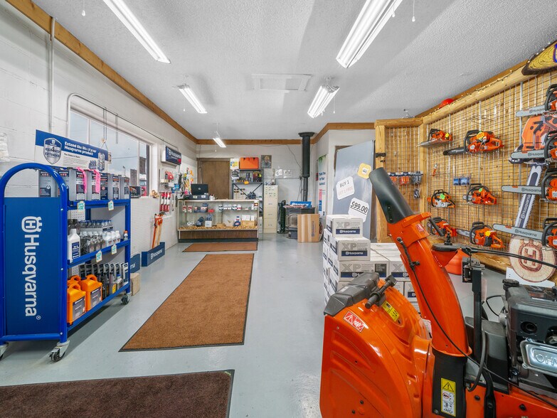 More Photos Of 2441 Fort Sanders Rd, Laramie Industrial For Sale