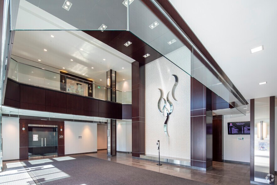 More Photos Of 80 Tiverton Crt, Markham Office For Lease