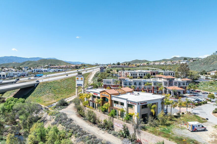 More Photos Of 31581 Canyon Estates Dr, Lake Elsinore Medical For Sale