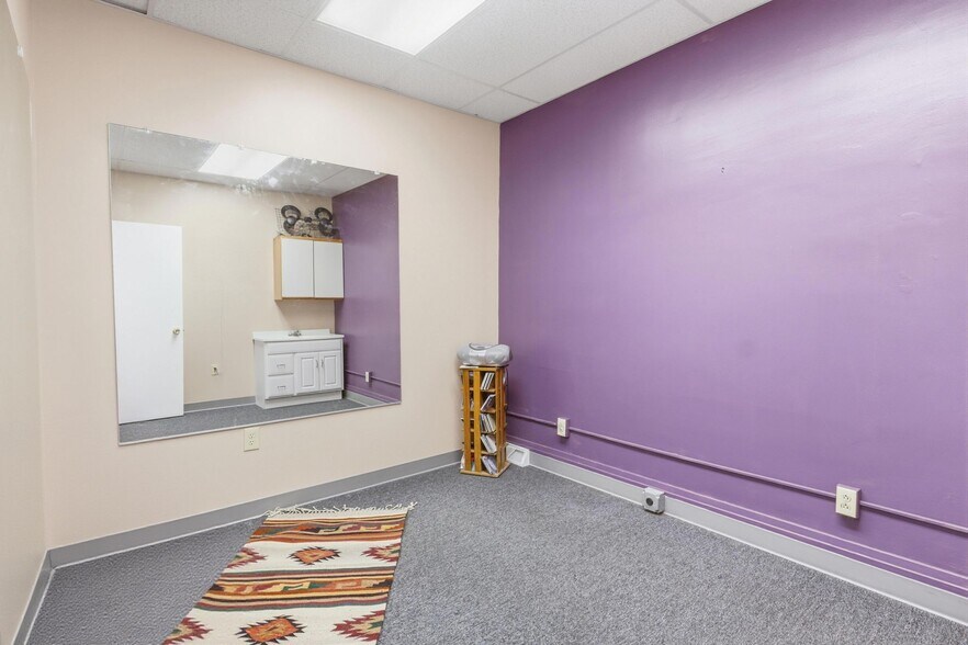More Photos Of 856 Ridge Rd, Lackawanna Apartments For Sale