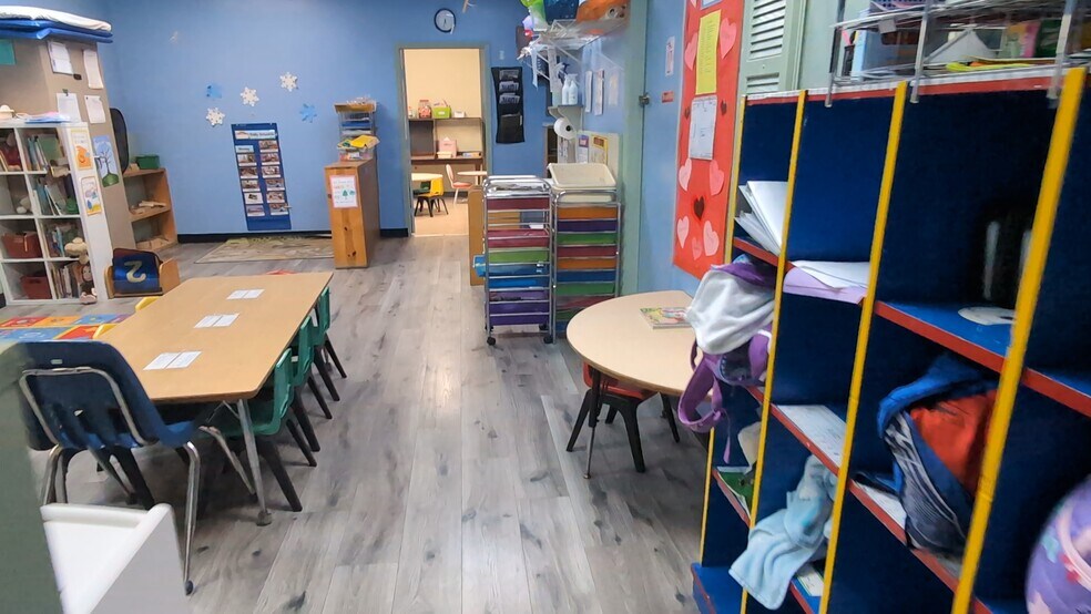 More Photos Of 25541 Sorrento Ave, Sorrento General Retail For Sale