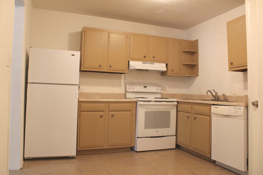 More Photos Of 2507 S 87th Ave E, Tulsa Apartments For Sale