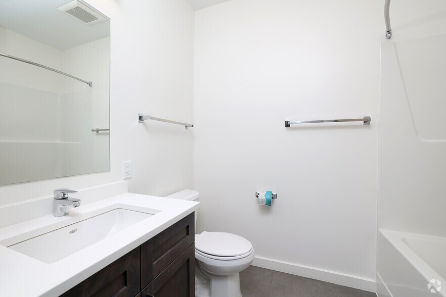 More Photos Of 199-211 Rantoul St, Beverly Apartments For Lease