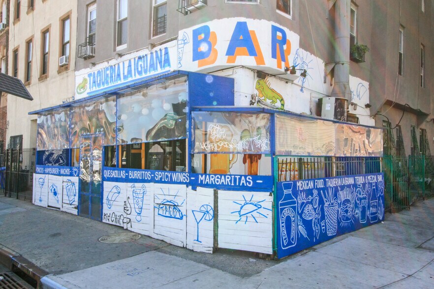 More Photos Of 146 Knickerbocker Ave, Brooklyn Storefront Retail Residential For Lease