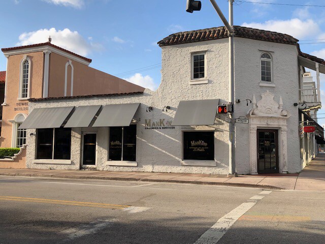 More Photos Of 290 Aragon Ave, Coral Gables Freestanding For Lease