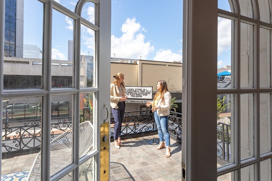 More Photos Of 37 N Orange Ave, Orlando Coworking Space