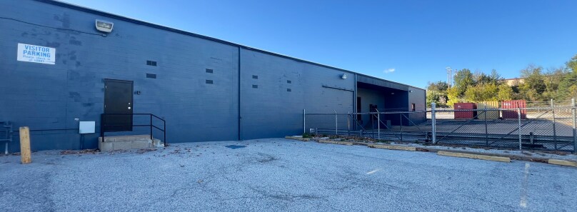 More Photos Of 2331 Millpark Dr, Maryland Heights Warehouse For Lease