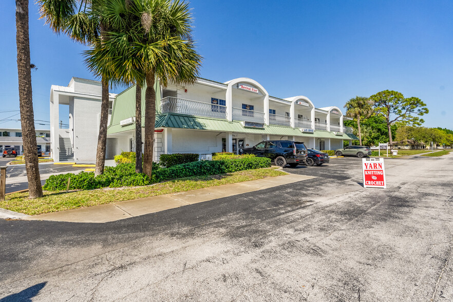 More Photos Of 1615 14th Ave, Vero Beach Medical For Sale