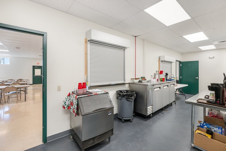 More Photos Of 111 N Broadway, Wind Gap Freestanding For Sale