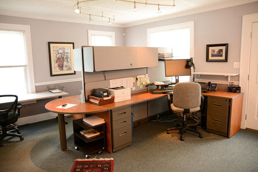 More Photos Of 1158 S Main St, Plymouth Office For Sale