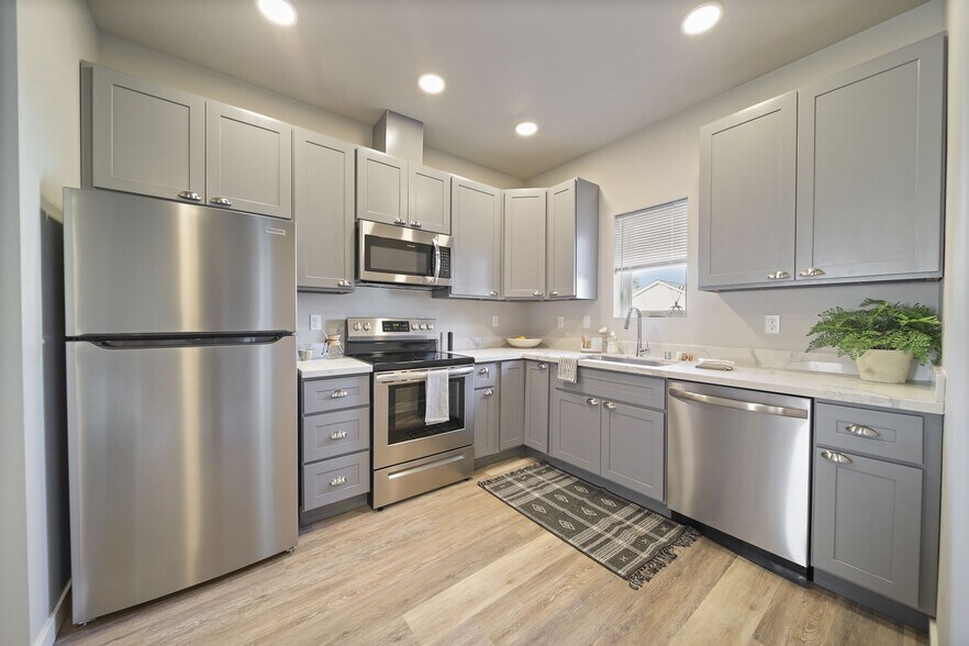 More Photos Of 1733 Payseno Ln SE, Port Orchard Apartments For Sale