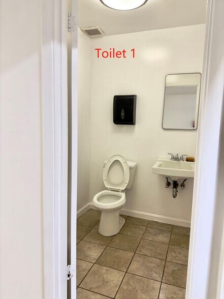 More Photos Of 882-890 Mahler Rd, Burlingame Warehouse For Lease