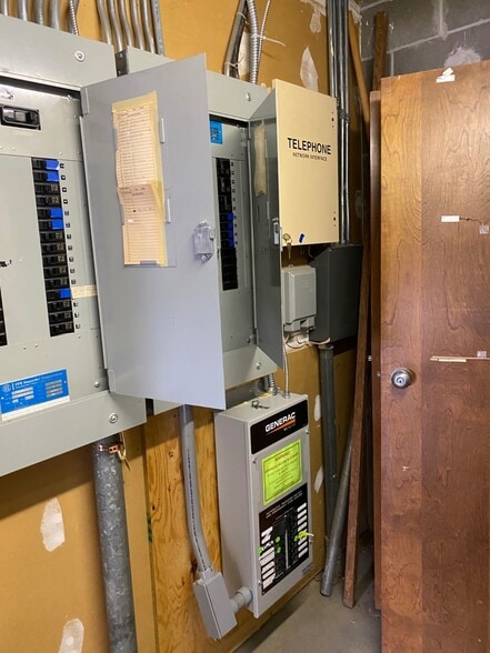 More Photos Of 421 Main St, Tarkio Medical For Sale