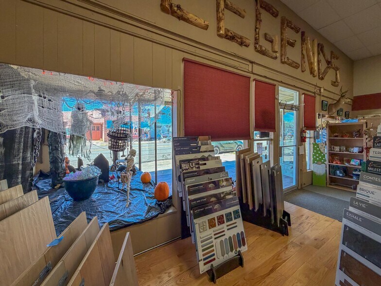 More Photos Of 726 Main St, Walsenburg General Retail For Sale