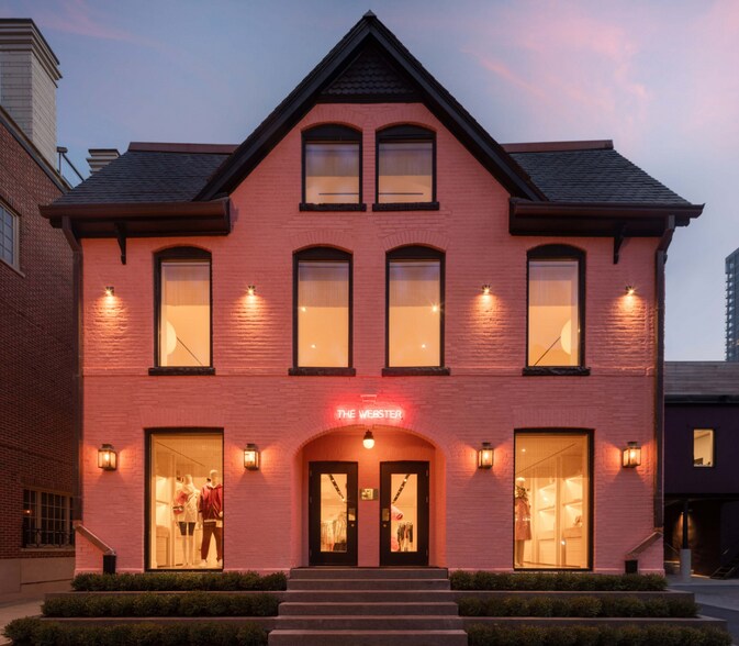 More Photos Of 121 Scollard St, Toronto Storefront For Sale