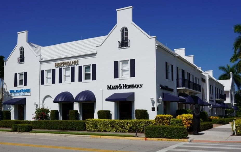 More Photos Of 292-296 14th Ave S, Naples General Retail For Lease