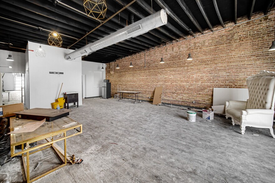 More Photos Of 5814 W Grand Ave, Chicago Warehouse For Sale