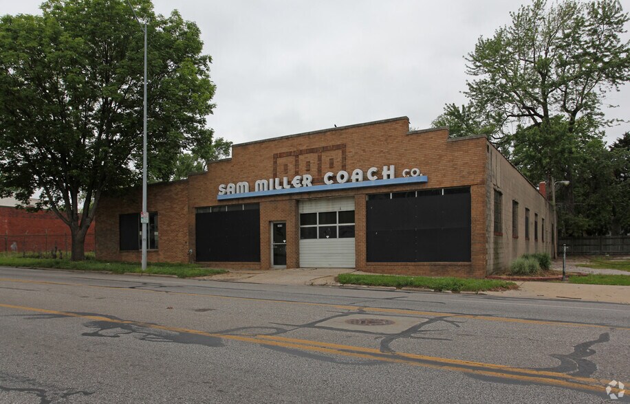 More Photos Of 5406-5408 Troost Ave, Kansas City Land For Sale