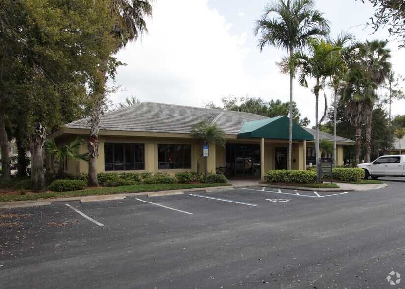 More Photos Of 3511 Bonita Bay Blvd, Bonita Springs Office For Lease