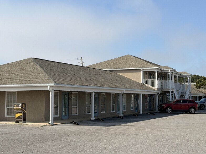 More Photos Of 1234 Airport Rd, Destin Medical For Lease