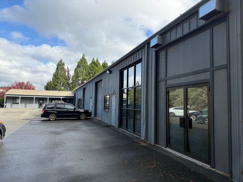 More Photos Of 6048 Enterprise Dr, Diamond Springs Flex For Sale