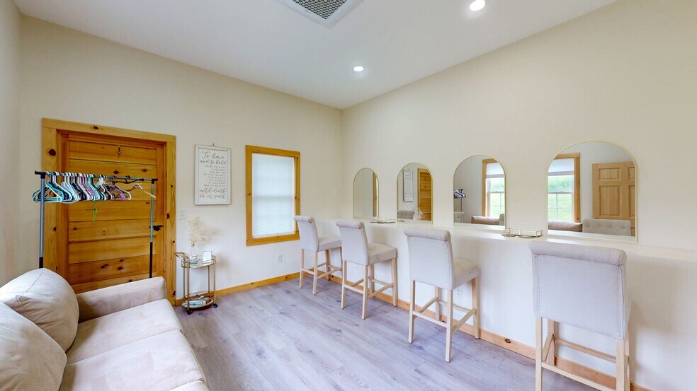 More Photos Of 284 Edgemont Rd, Moriah Hospitality For Sale