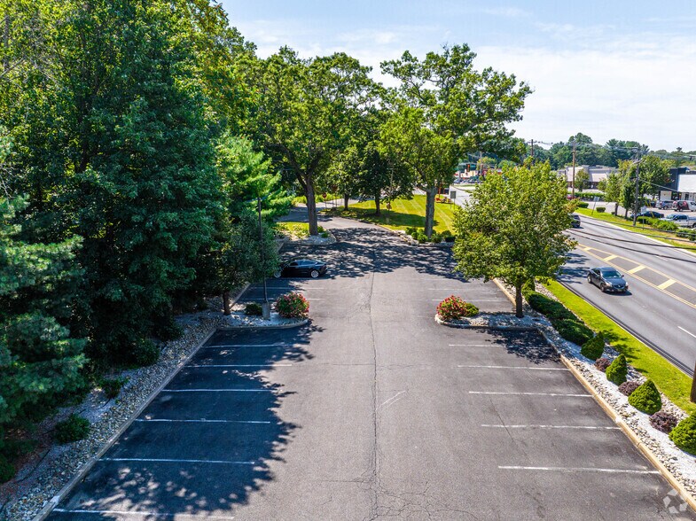 More Photos Of 41 US Highway 46, Budd Lake Restaurant For Lease