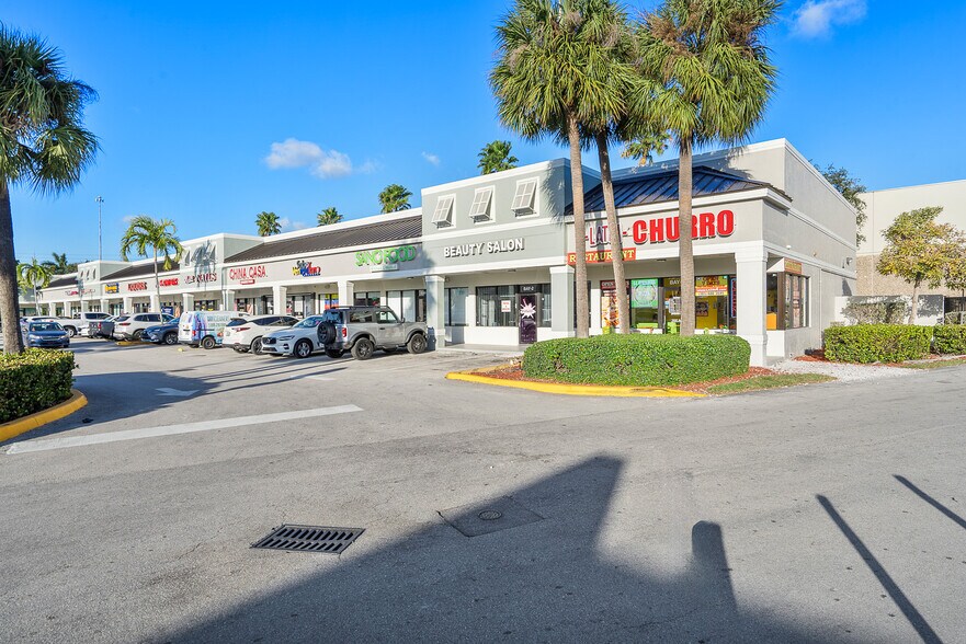 More Photos Of 3300-3320 W 84th St, Hialeah Storefront For Sale