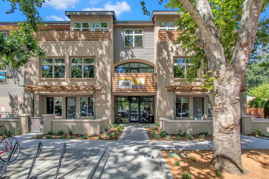 More Photos Of 215 C St, Davis Office Residential For Lease