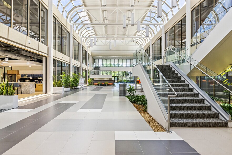 More Photos Of 5201 Congress Ave, Boca Raton Office For Lease