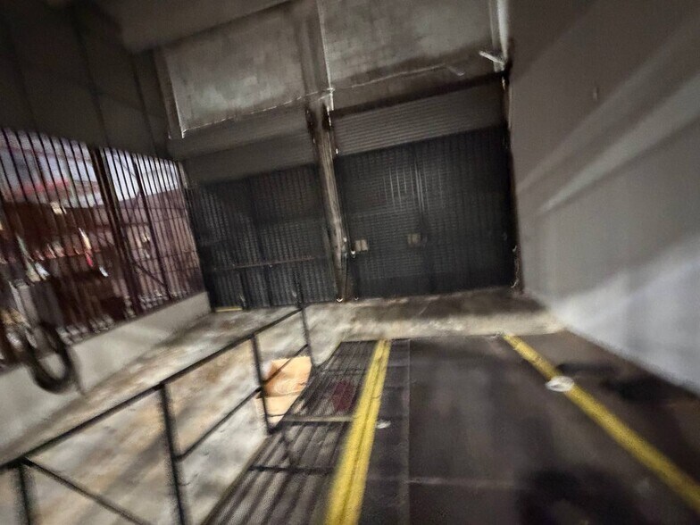 More Photos Of 10850 NW 27th St, Doral Warehouse For Sale